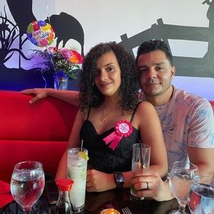 Meet your Posher, Anyeli